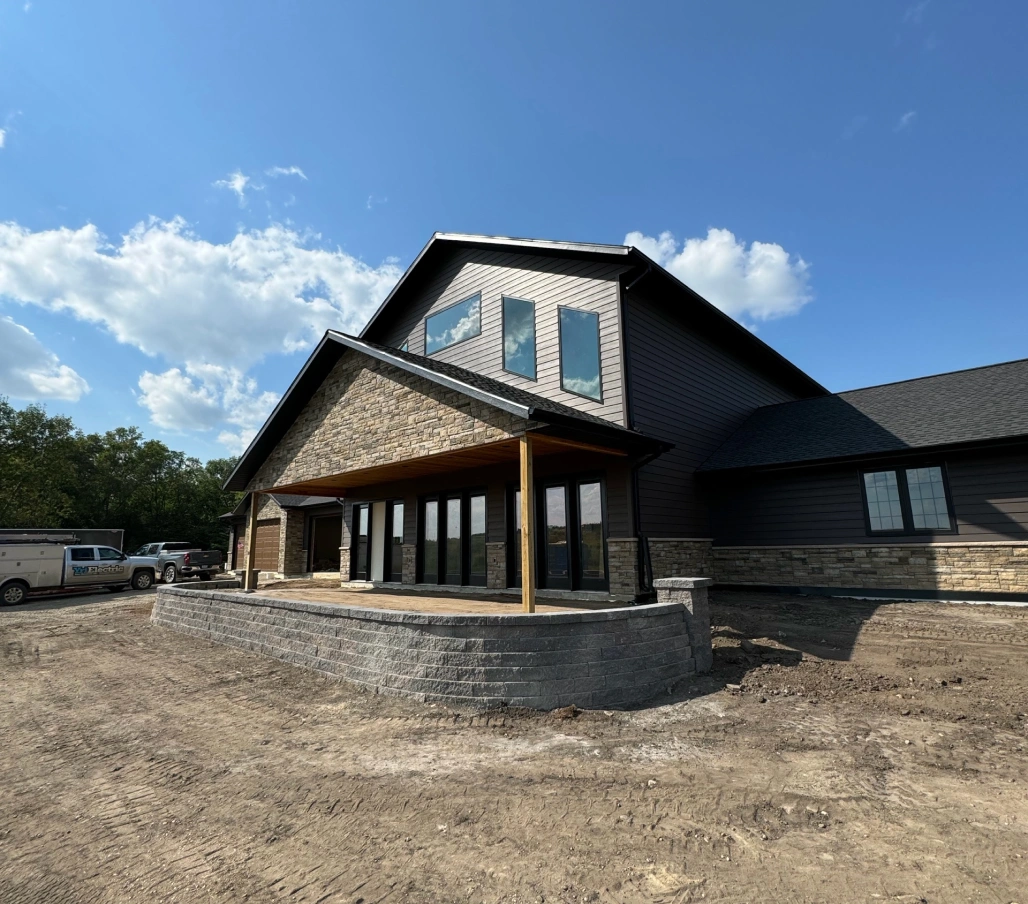Edinger Landscaping home image2